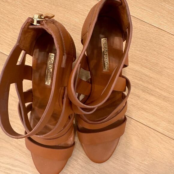 Cognac Brown BCBGeneration Maya Wedge Sandal Sz 8 - Picture 10 of 10